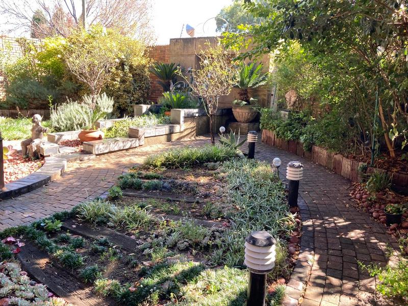 4 Bedroom Property for Sale in Sasolburg Ext 4 Free State
